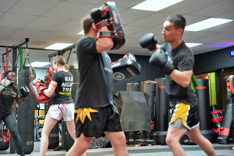 Picture sparring day Rad Muay Thai Class